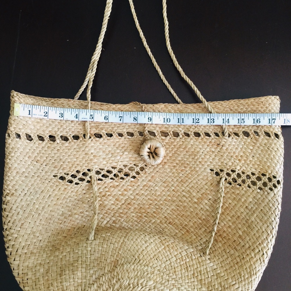 Straw bag, long double-strap, oversized - Picture 9 of 10